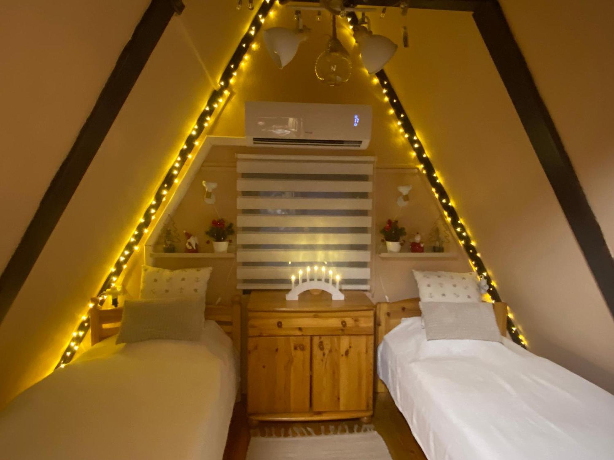 Icuka Vendeghaza Holiday home *